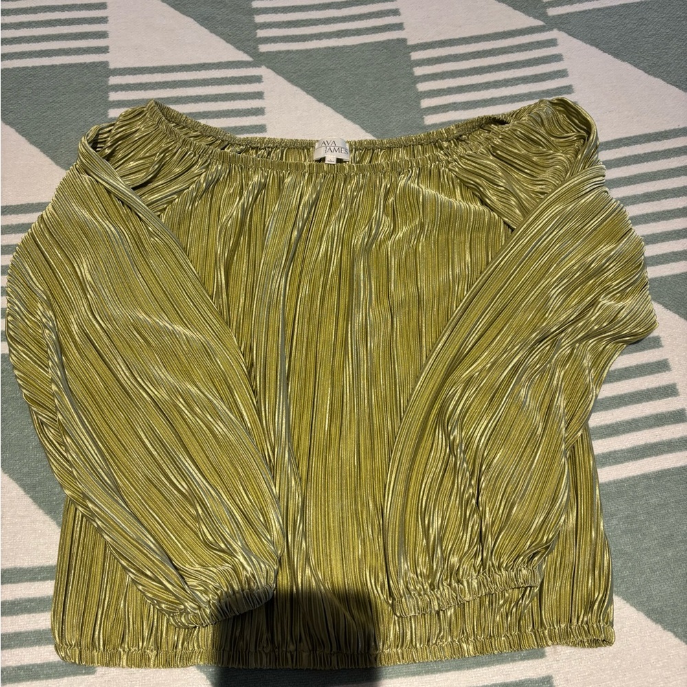 Chic Olive Green Pleated Blouse